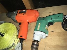1/2" Black & Decker drill 3/87" grizzly drill