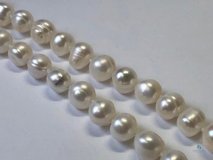  Fresh Water Pearl Necklace