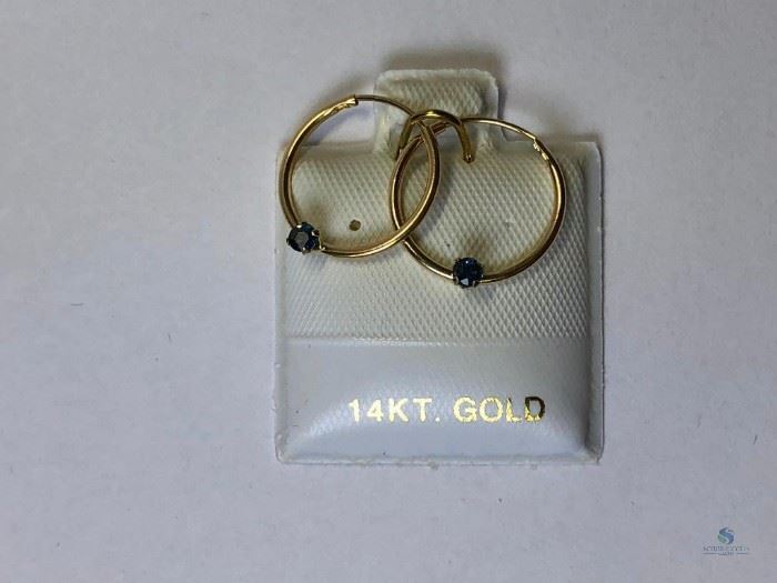 14k Sapphire Earrings .15ct