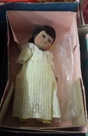 Madame Alexander Doll  Philippines 