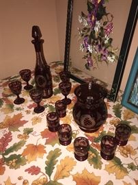 ANTIQUE ETCHED CRANBERRY GLASS DECANTER / PITCHER AND GOBLETS SET