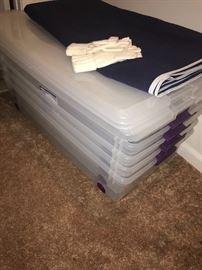 PLASTIC STORAGE BINS