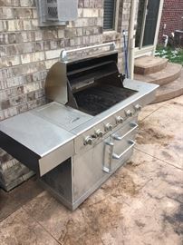 GLEN CANYON BBQ GRILL