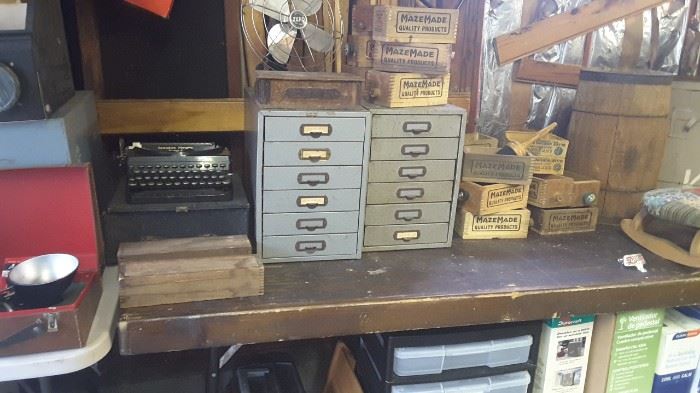Typewriter, multi drawer units