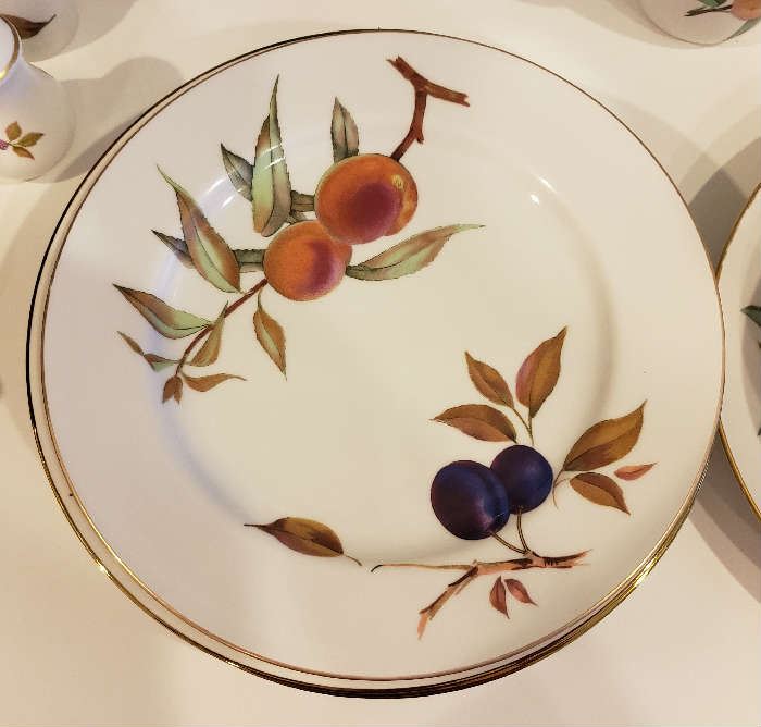 Royal Worchester "Evesham" Made in England Dinnerware Set and Serving pieces.