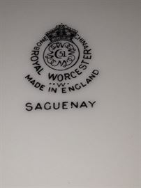 Royal Worcester "Saguenay" English china
