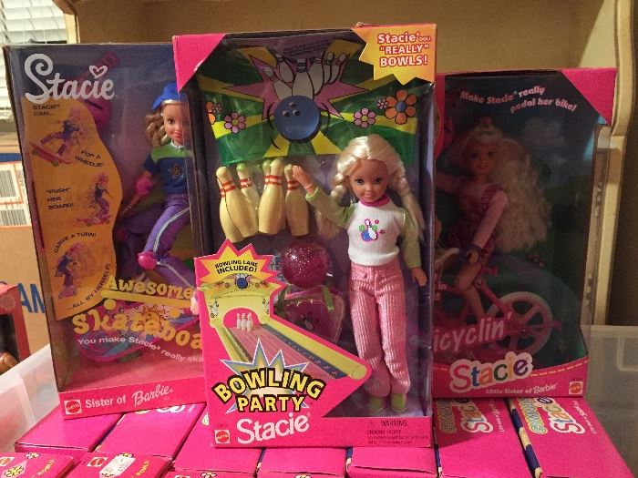 More Examples of Barbie and Barbie Realted Dolls