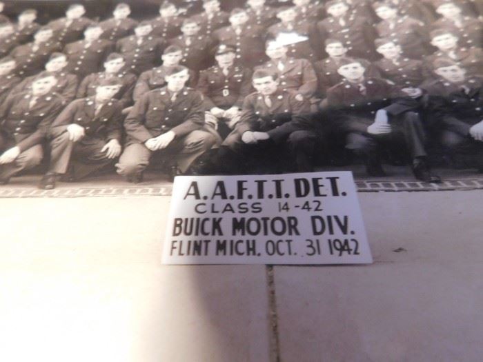WW2 Buick Motor Division Photo 