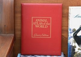 Animal Atlas of the World Book