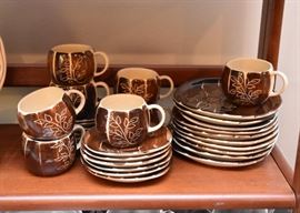 Dinnerware / Dishes, Coffee Cups