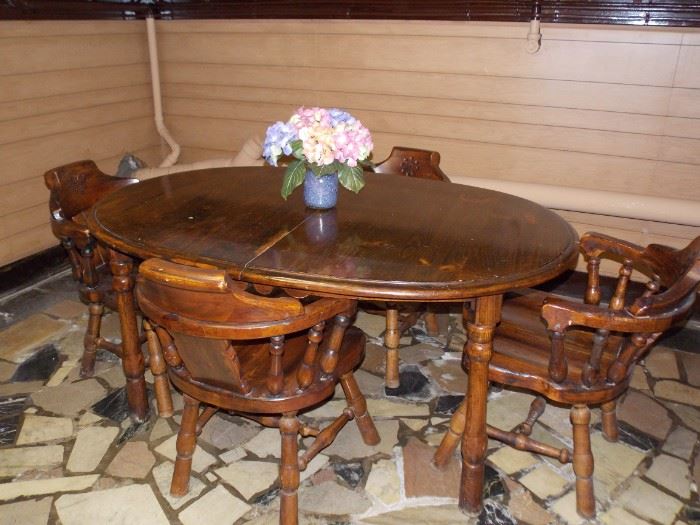 Pine table and captain chairs