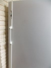 Frigidaire freezer , power defrost with temperature alarm