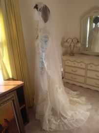 Vintage 1981 Wedding Dress & Veil