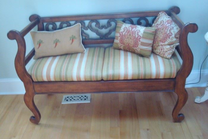 Spanish style pine wood settee.