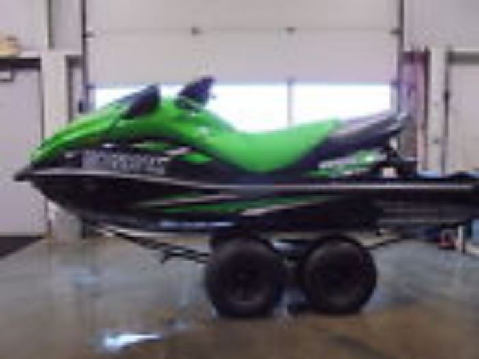 2013 Yamaha jet ski and trailer. Photo shown for representation purposes. Actual Jet Ski and trailer slightly different. Serviced and ready to go!!