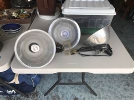 Garage Clamp Lights https://ctbids.com/#!/description/share/58809