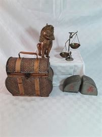 Asian Menagerie https://ctbids.com/#!/description/share/58707