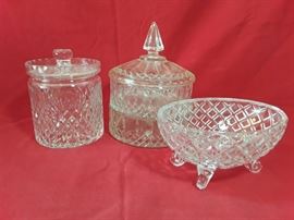 Crystal Candy Dishes https://ctbids.com/#!/description/share/58710