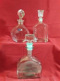 VILLEROY & BOCH Glass Decanter, Made in Italy Decanter and Heavy Glass Decanter    https://ctbids.com/#!/description/share/58739