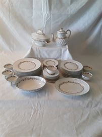 VISTA ALEGRE Est. 1824, V A Portugal, Rowena Pattern with gold accents               https://ctbids.com/#!/description/share/58744