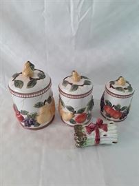 3 canisters and asparagus box https://ctbids.com/#!/description/share/58761
