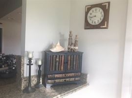 Decorators Menagerie https://ctbids.com/#!/description/share/58753