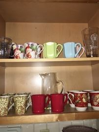 Pretty mug sets