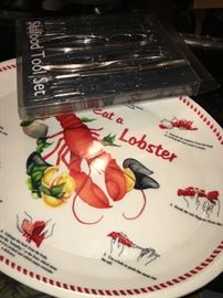 Lobster crackers and dinner plates