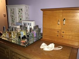 Perfume + jewelry boxes