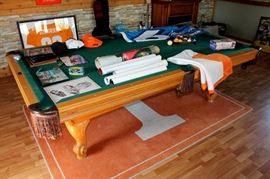Leisure Bay pool table, UT rug