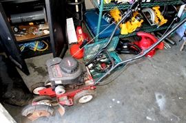 Troy-Bilt edger