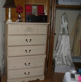 DRESSER, BRIDAL GOWN FROM DAVE'S BRIDAL SHOP.  PAID $600 NEW FOR GOWN.  TAKING OFFERS ON GOWN .  NOTICE LITTLE LAMPS AND A 1956 MELE' JEWELRY BOX ATOP THE DRESSER