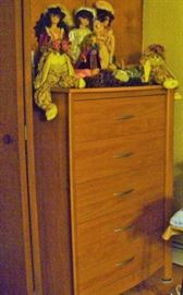  BLONDE DRESSER WITH DOLLS ON TOP.  GREAT DOLLS FOR CHRISTMAS PRESENTS.