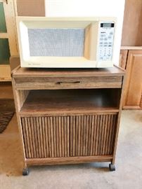 Microwave  Table