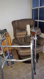 Hospital Style Walker with arm rest to lean on
