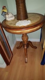 Nice Round Accent Table