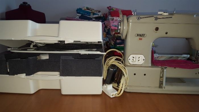 PFAFF Sewing/Embroidery Machine & Attachments
