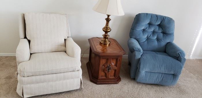 recliners end table