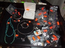 costume jewelry vintage