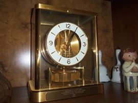 mantle clock