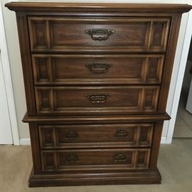 Broyhill Chest of Drawers