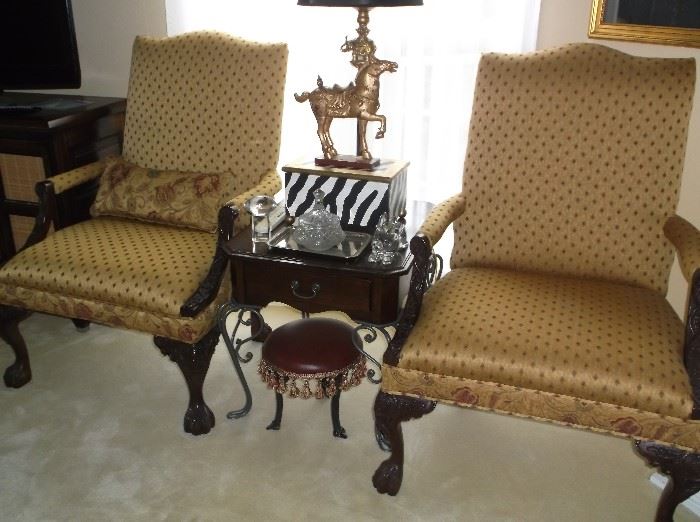 Pair of gold arm chairs and side table w/metal legs 