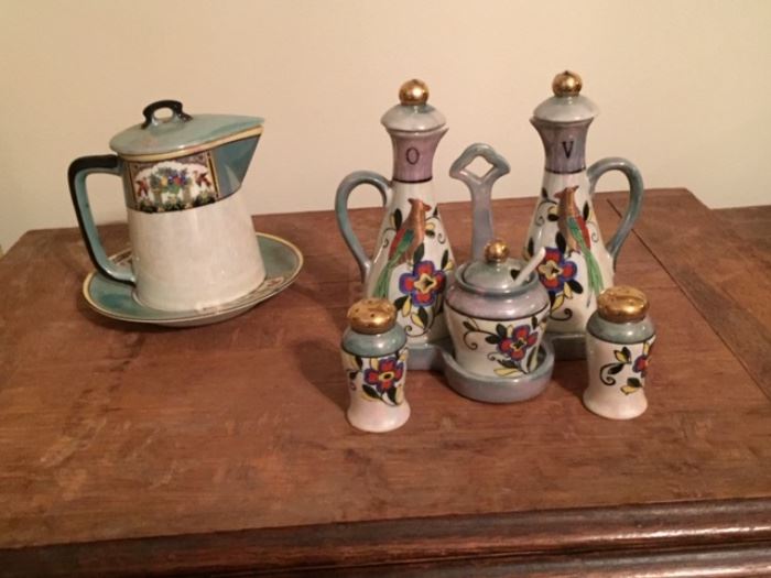 Noritake creamer ov set