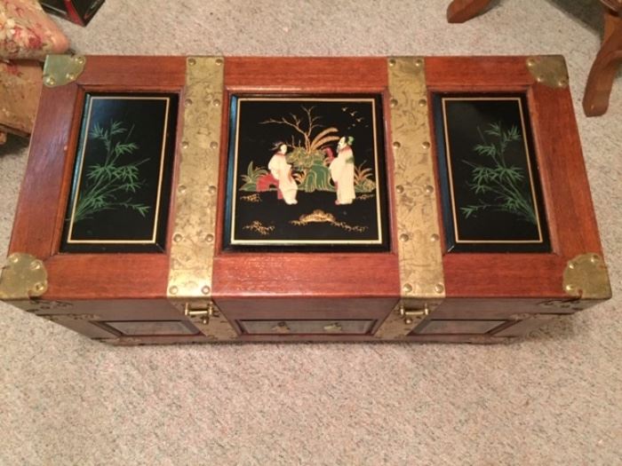 oriental style trunk top