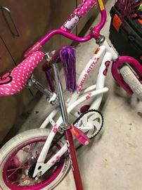 Hello Kitty Girls Bike