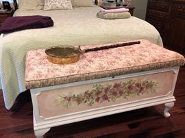 Bed bench