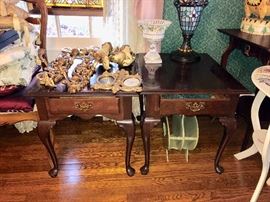 Pair Ethan Allen end tables 