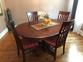 CANADEL Dining Room Set