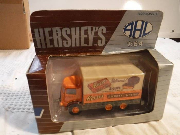 hershey toy truck
