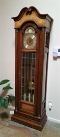 Howard Miller grandfather clock - Western Germany